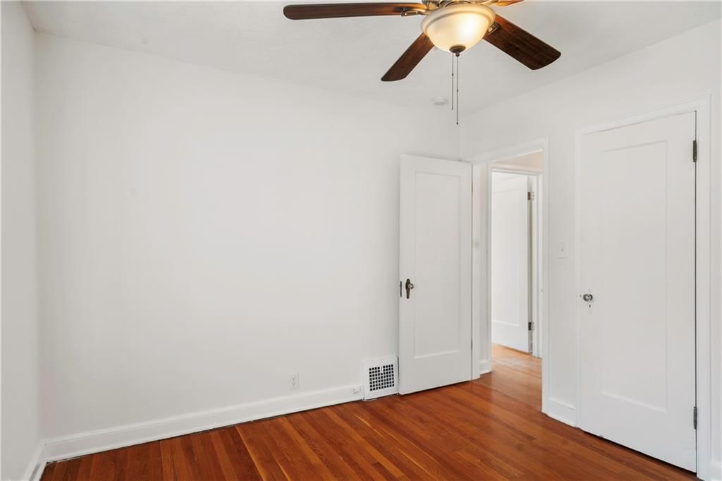 420 E 75th Street — photo 23