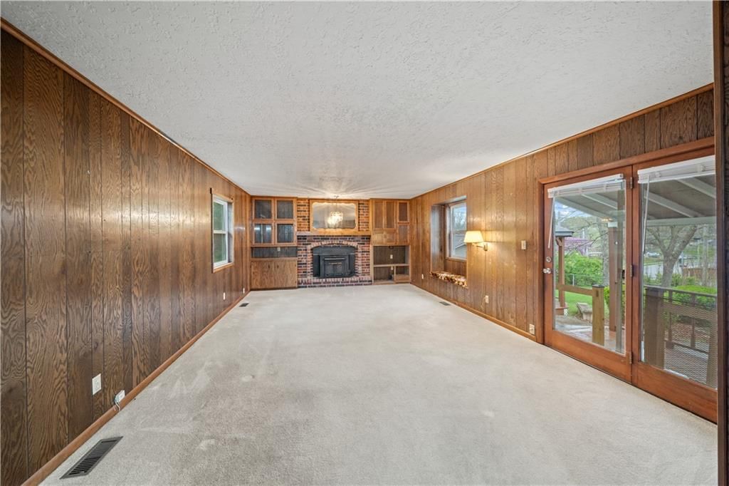 213 SW Yost Avenue — photo 11