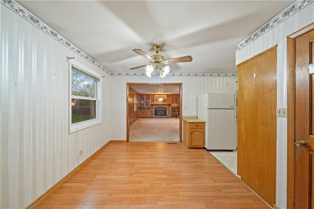 213 SW Yost Avenue — photo 8