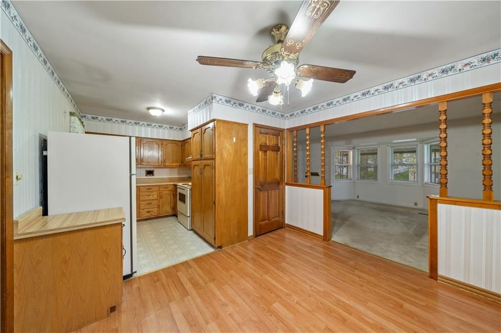 213 SW Yost Avenue — photo 9