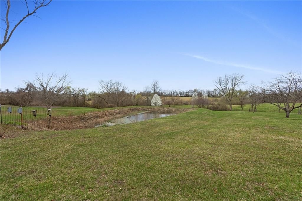 3608 S Sweeney Road — photo 32