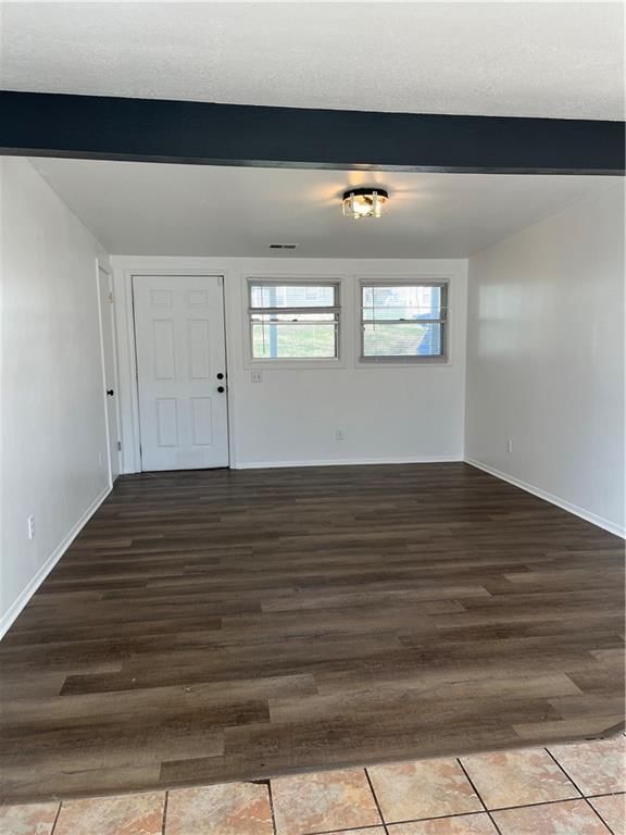 2405 NE 57th Terrace — photo 7