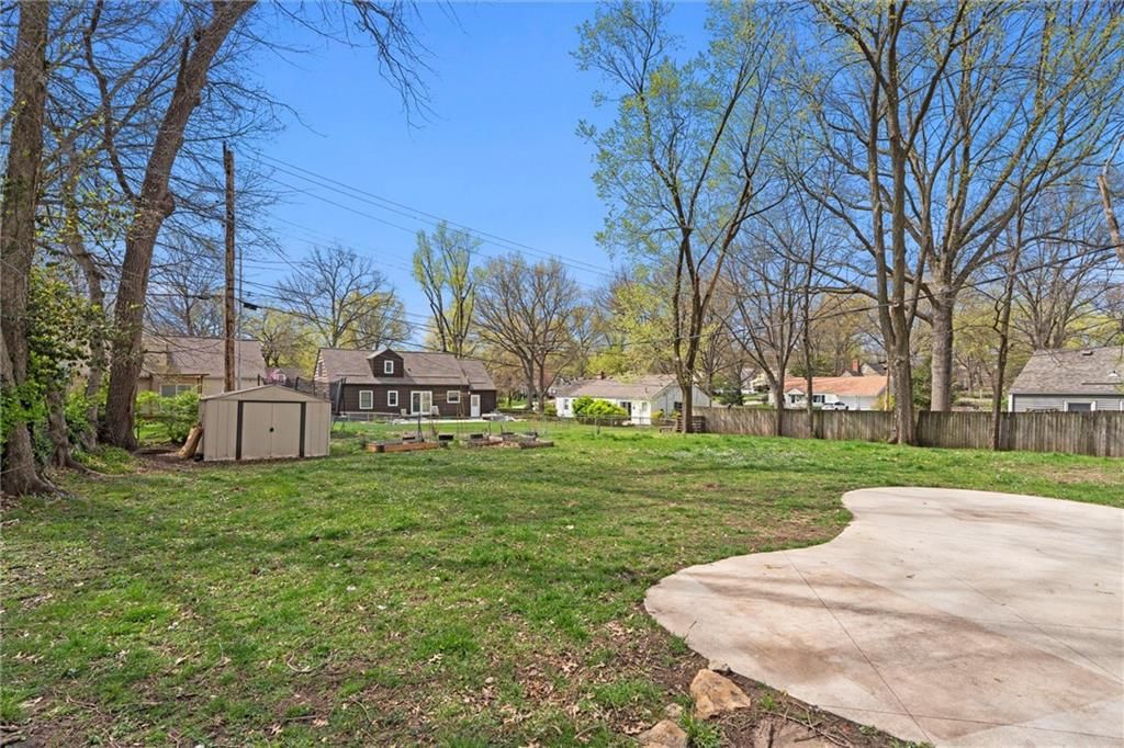 2413 W 79th Street — photo 16