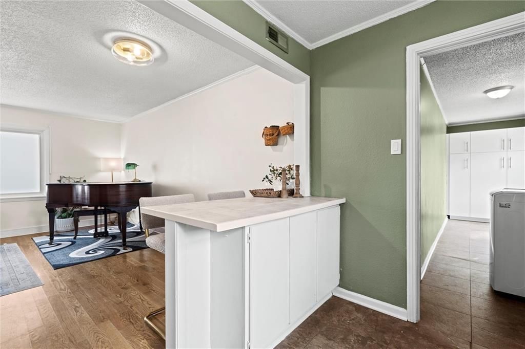 2413 W 79th Street — photo 10