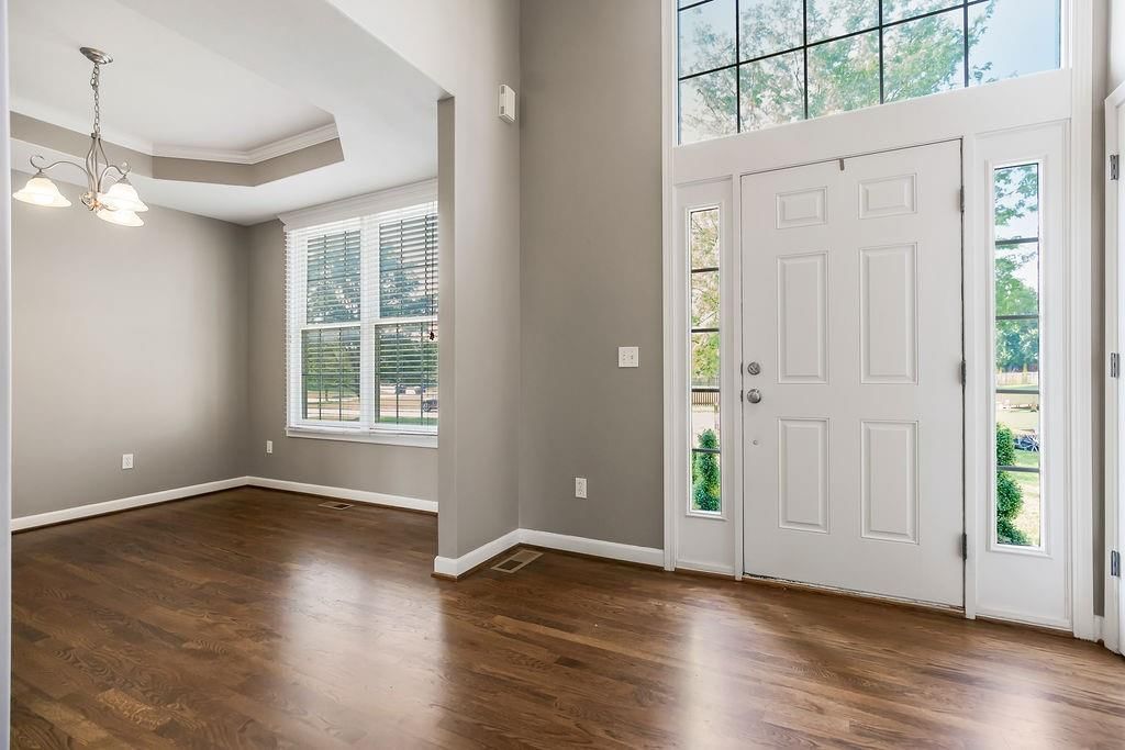 13826 W 154th Terrace — photo 3