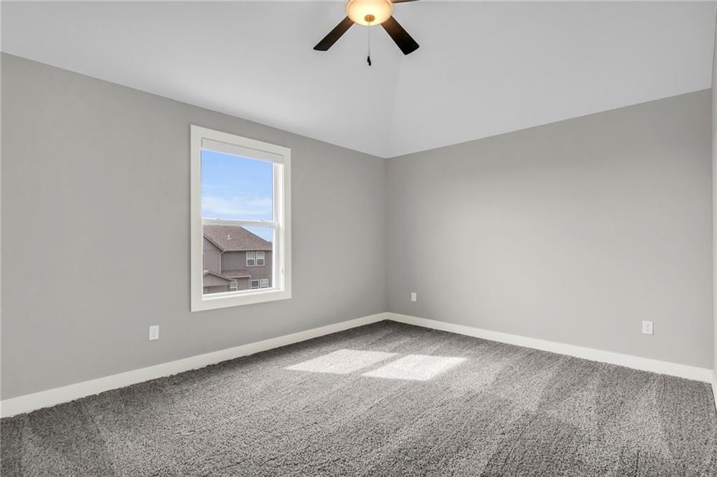9136 Green Road — photo 35