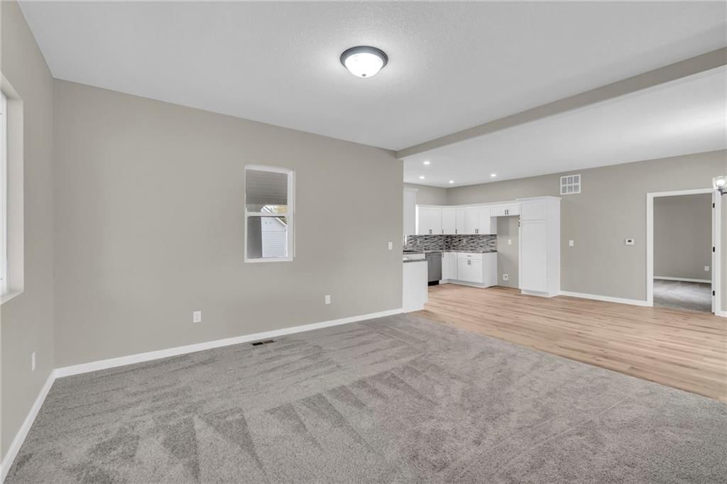 613 N Mead Street — photo 5