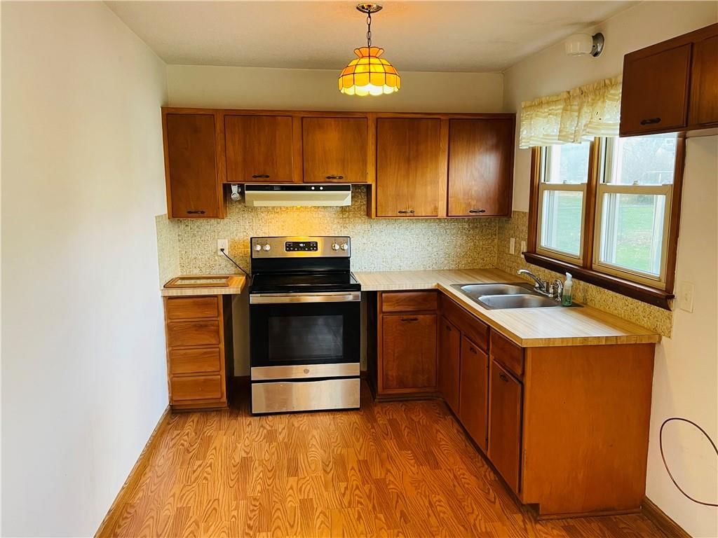 1908 Osage Street — photo 10