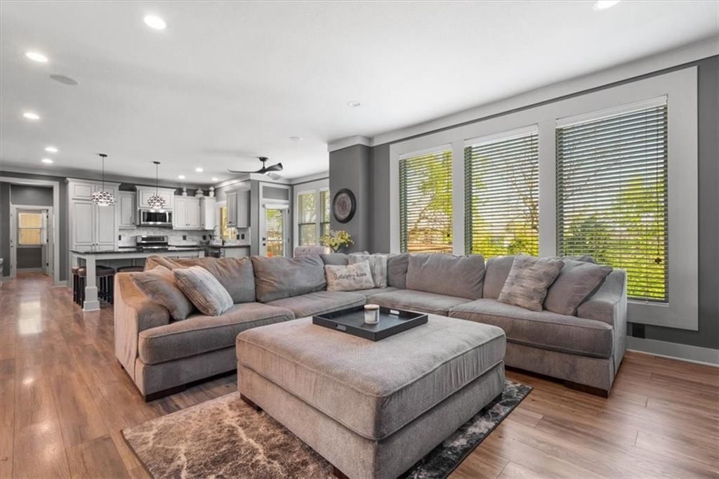 1532 SW 41st Street — photo 5