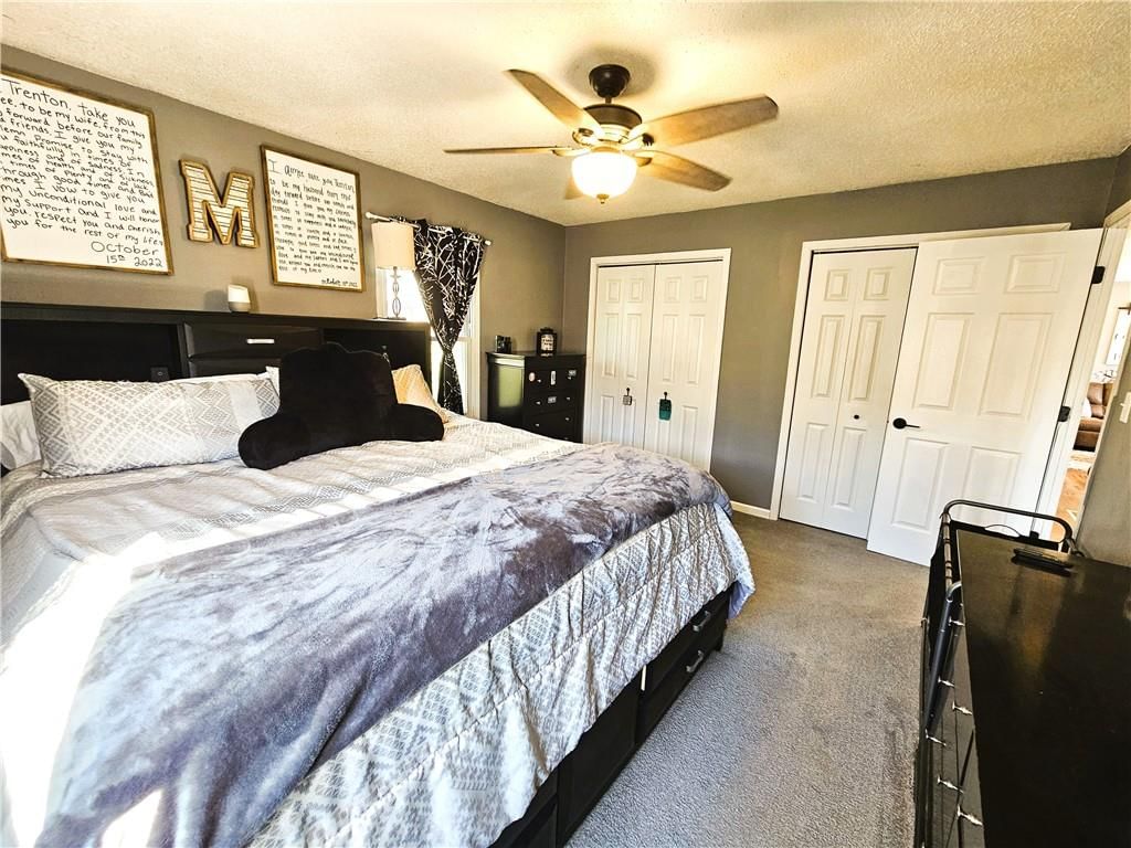 1302 N CEDAR CREST Drive — photo 18