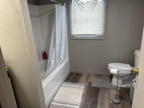 105 N Walnut Street — photo 9