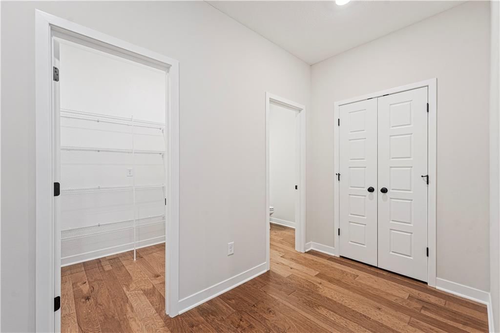 503 Woodview Drive — photo 12
