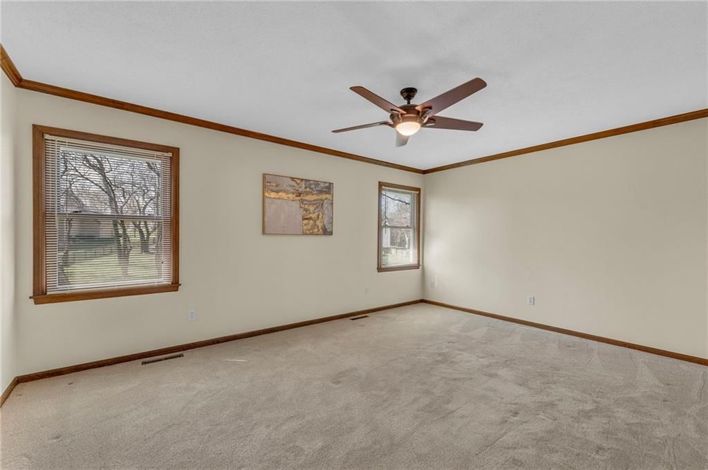 7605 W 114th Terrace — photo 15