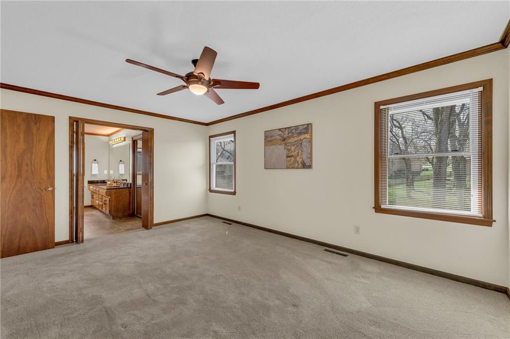 7605 W 114th Terrace — photo 16