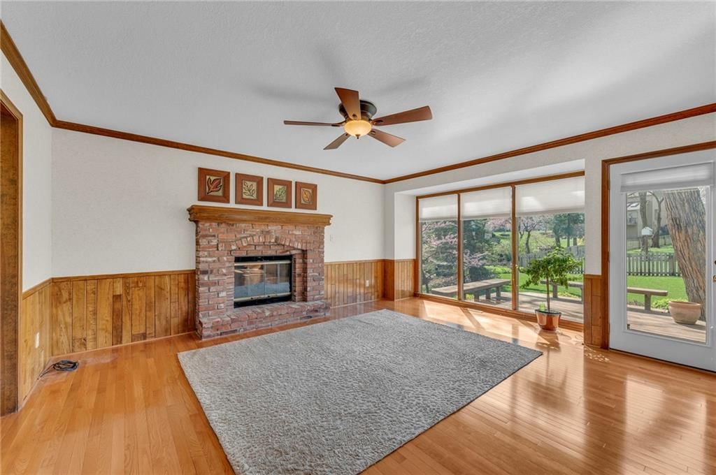 7605 W 114th Terrace — photo 9