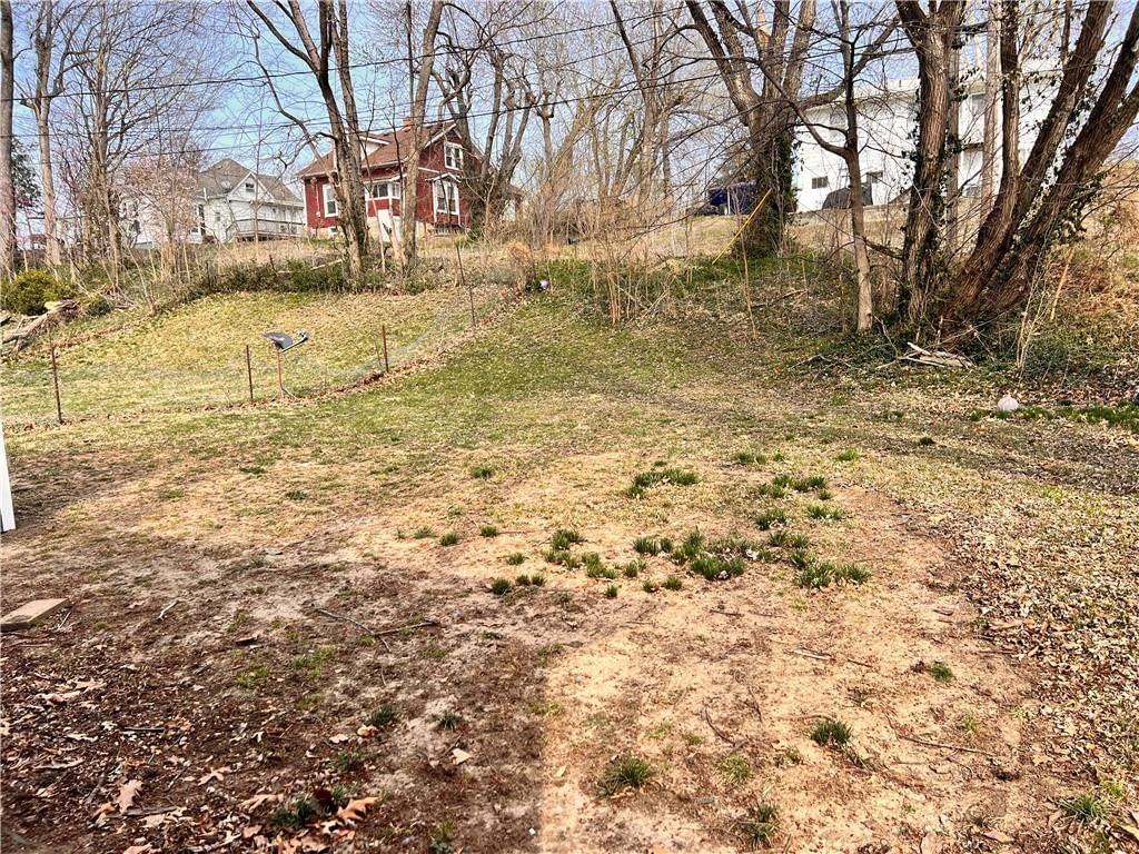 1310 Crowell Street — photo 6