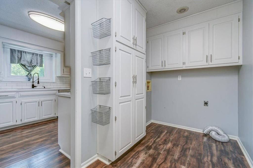 4907 Ridgeway Avenue — photo 15