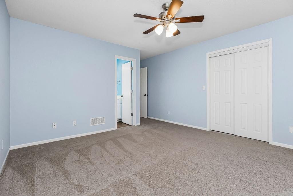 712 SE London Way — photo 23