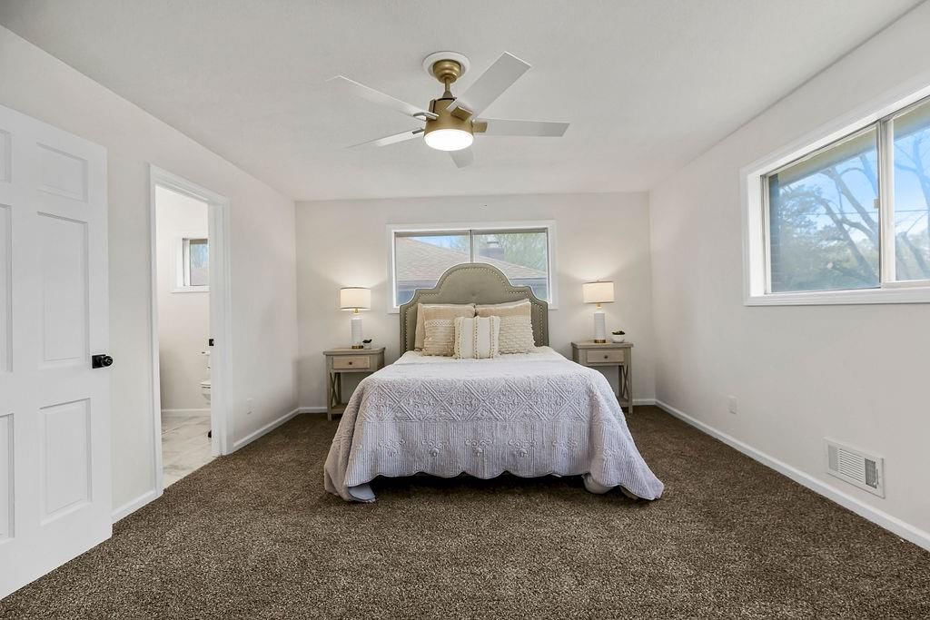2440 Crysler Avenue S — photo 13