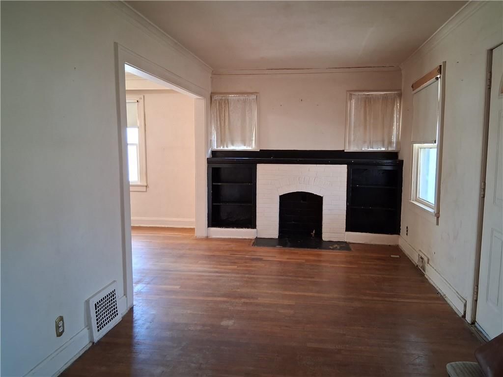 2226 E 70th Terrace — photo 10