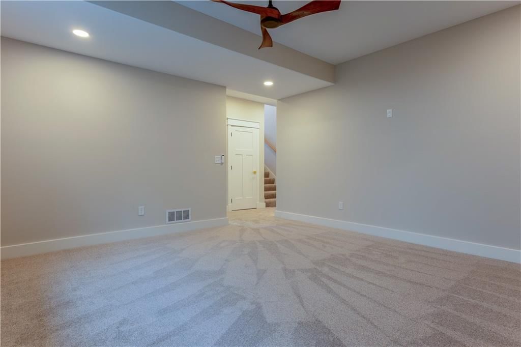 1130 Bluestem Circle — photo 31