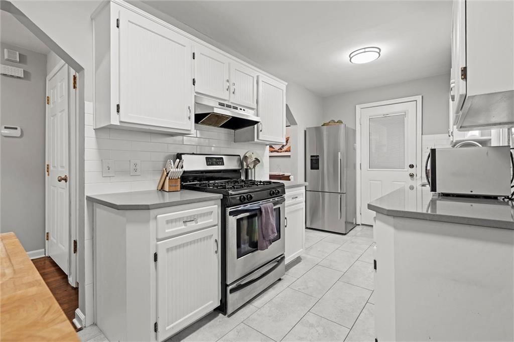 105 E 72nd Street — photo 10