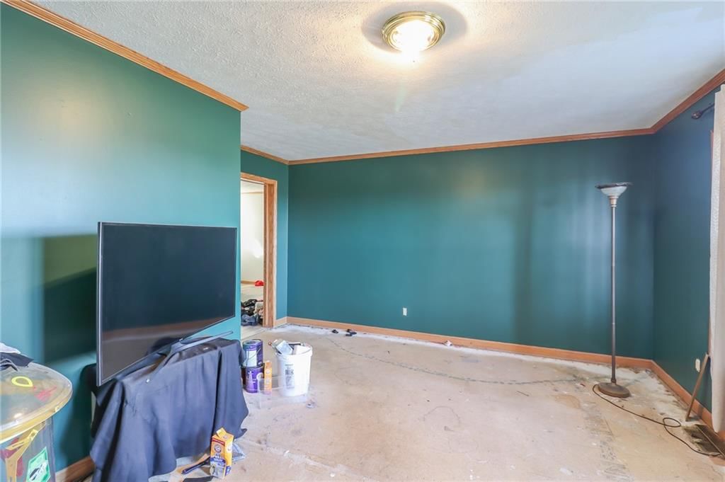 158 NW 1401st Road — photo 9