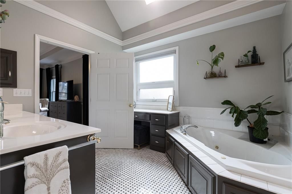3001 SW 12th Street — photo 31