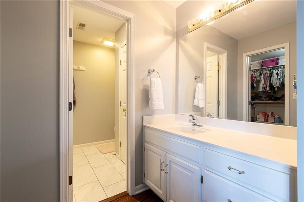 3001 SW 12th Street — photo 38