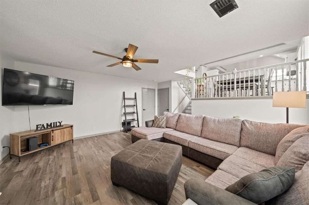 209 E Foxwood Drive — photo 13