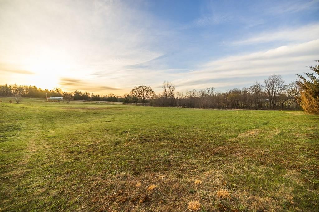 21496 Moss Road — photo 49