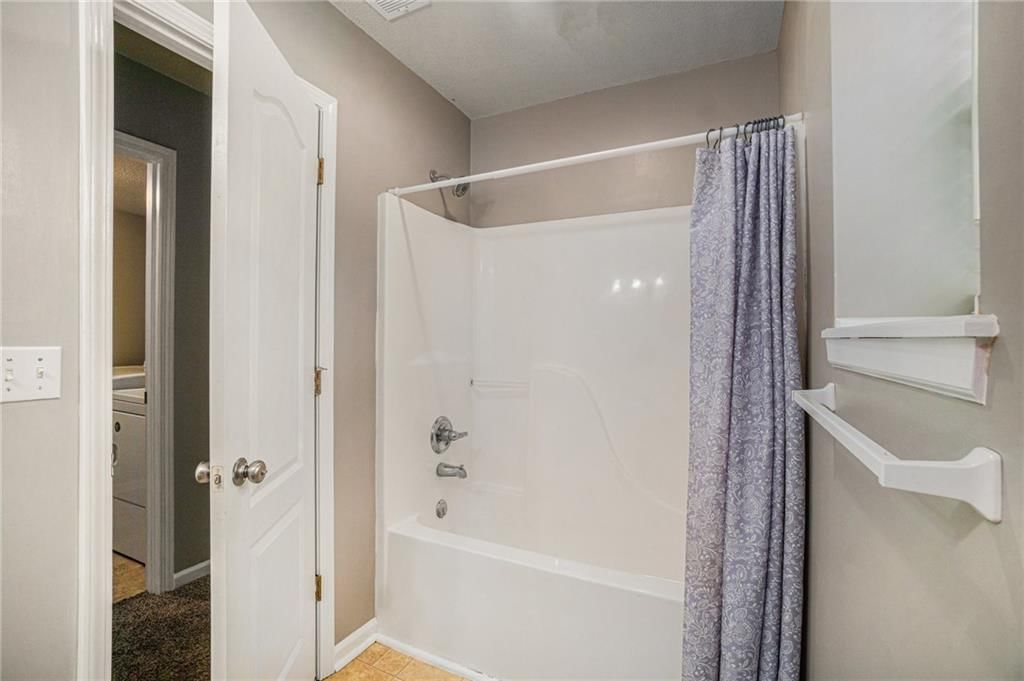 1115 WILTSHIRE Boulevard — photo 25