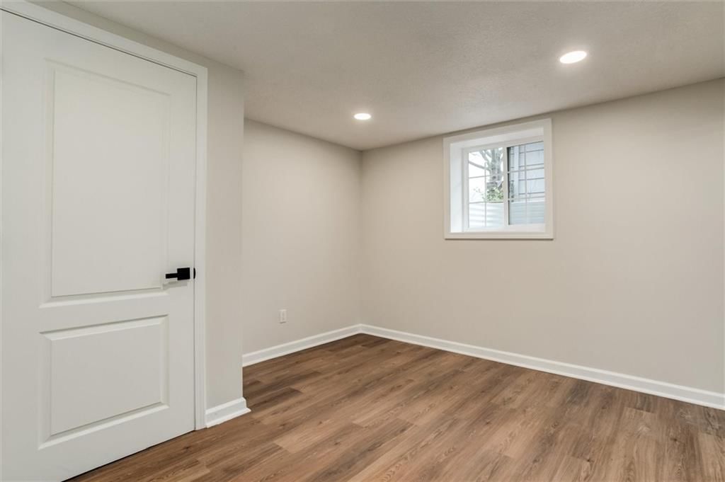 9400 White Avenue — photo 22