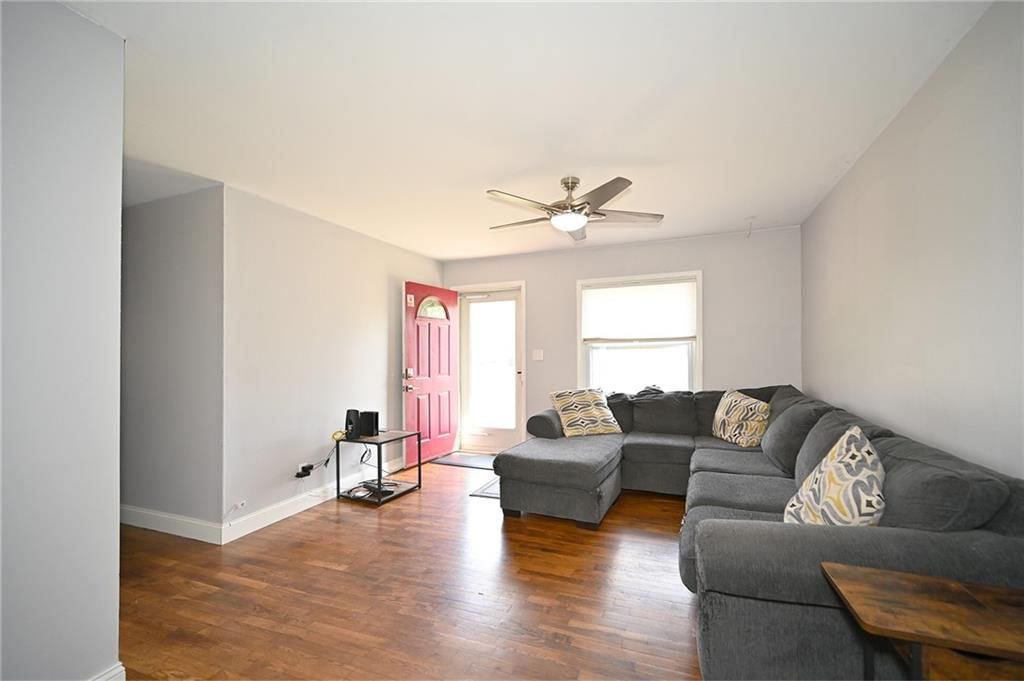 5142 N Corrington Avenue — photo 5