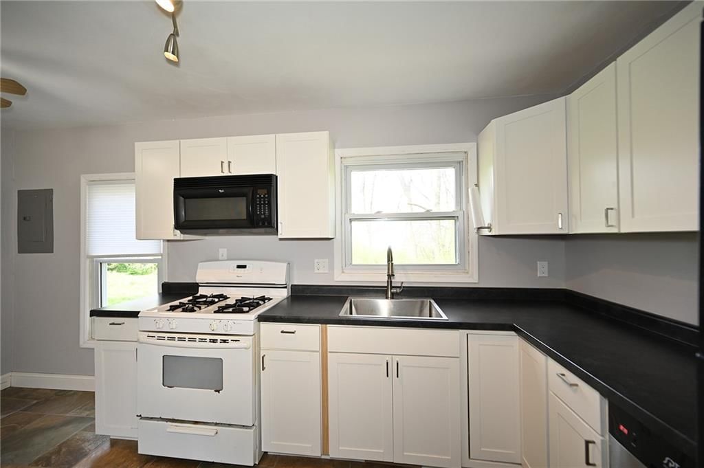 5142 N Corrington Avenue — photo 9