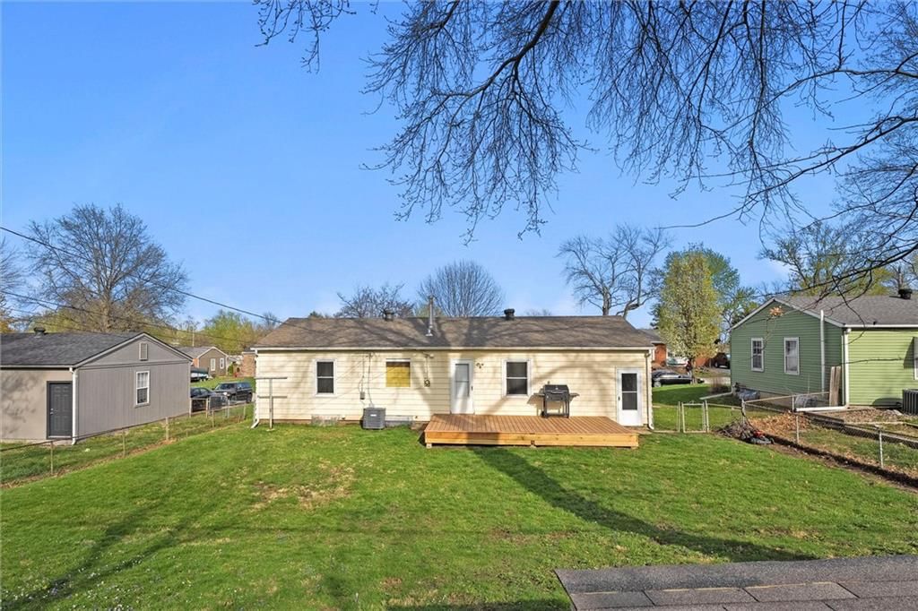 1204 N Indian Lane — photo 23