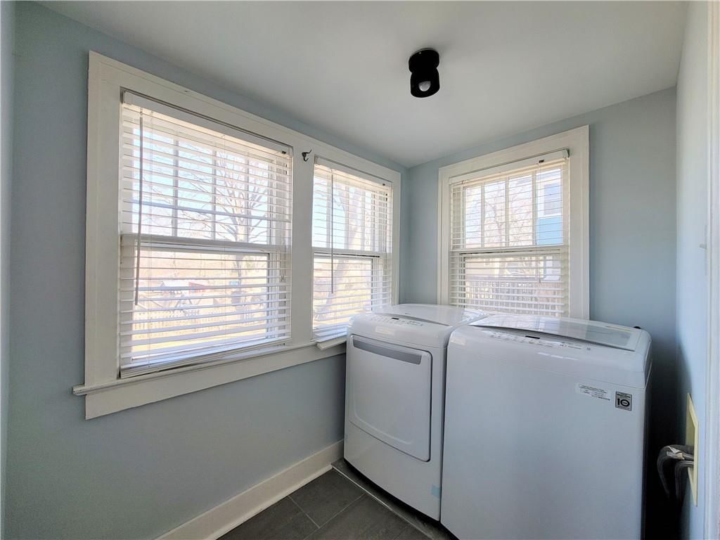 410 E 59th Street — photo 24