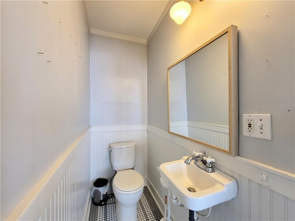 410 E 59th Street — photo 25