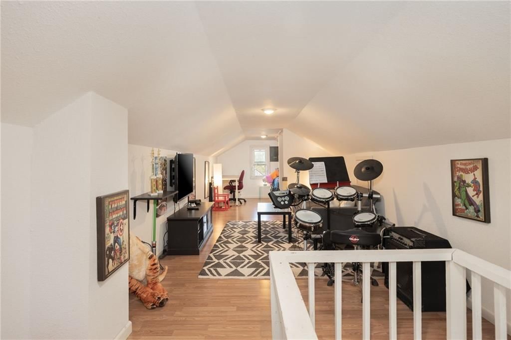 809 W William Street — photo 14