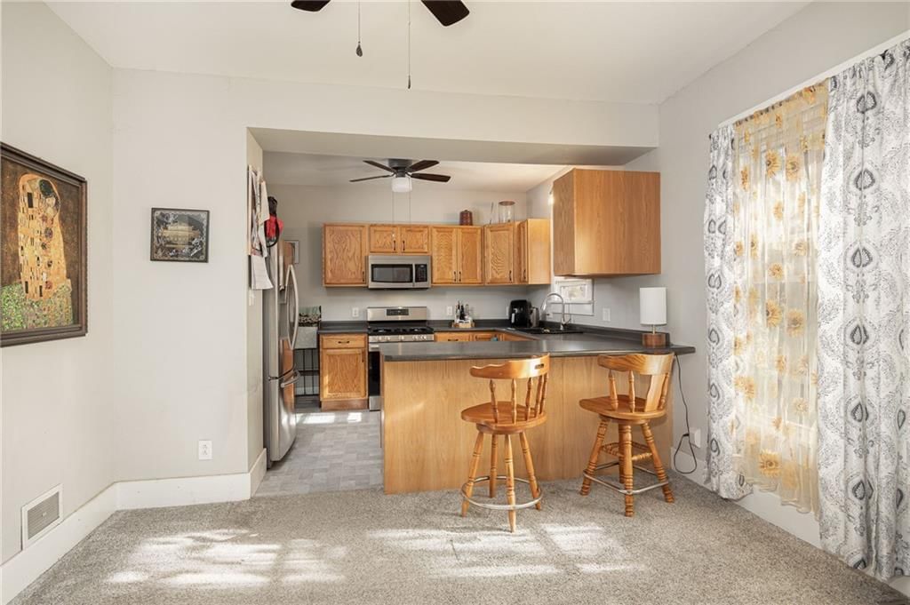 809 W William Street — photo 7