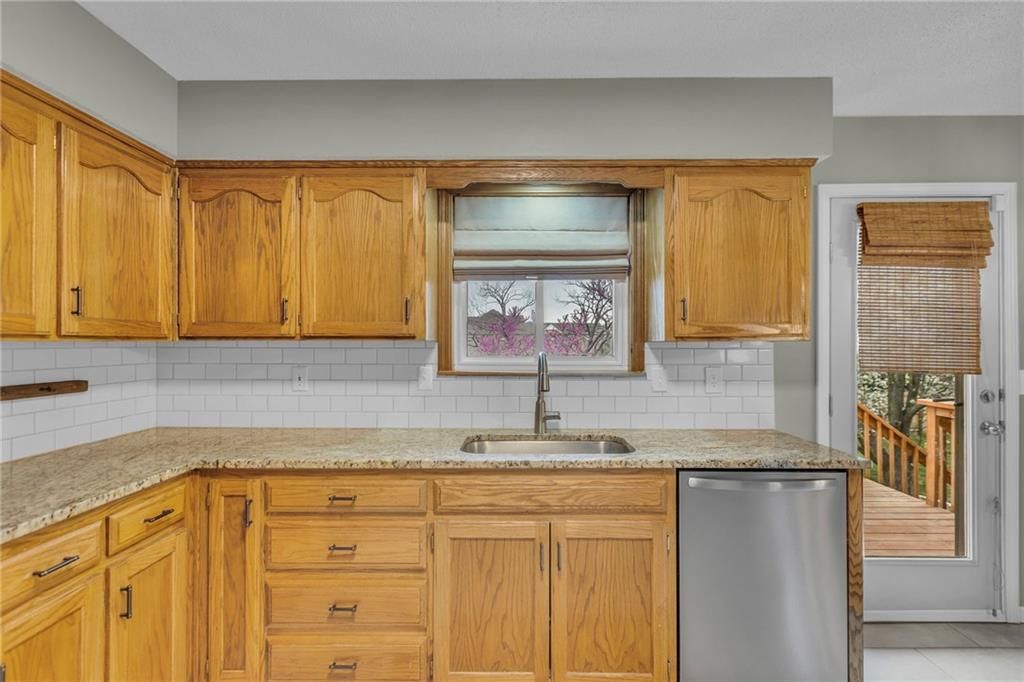 1606 W Pelham Path — photo 15