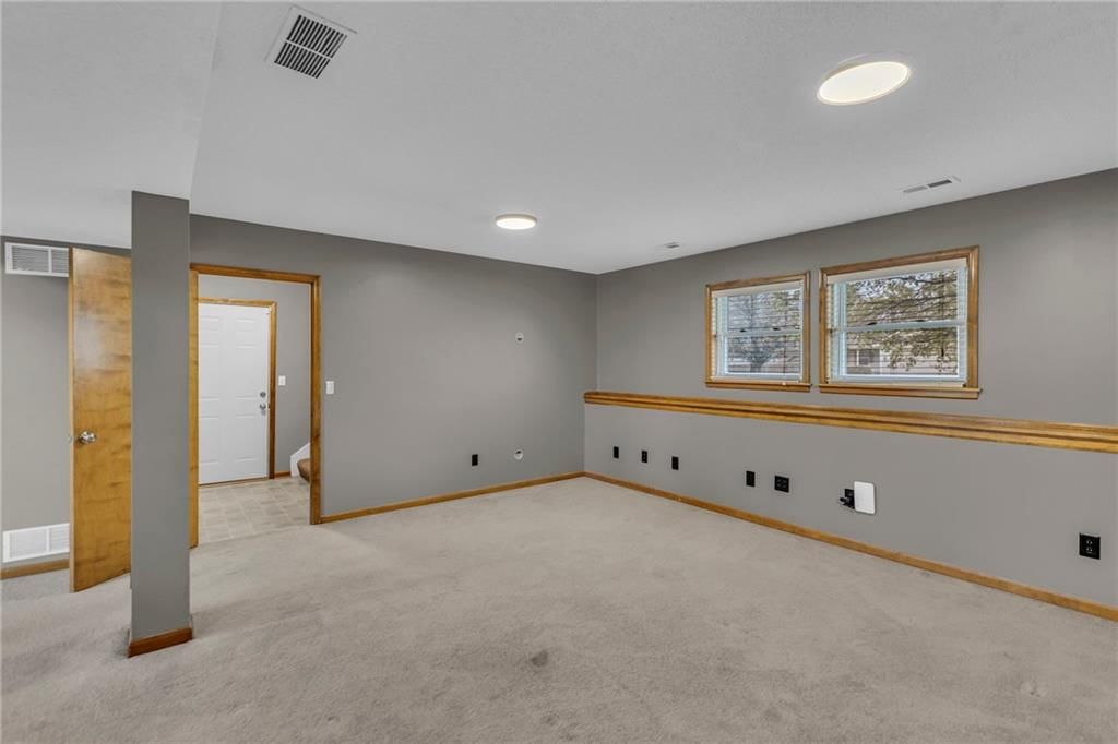 1606 W Pelham Path — photo 29