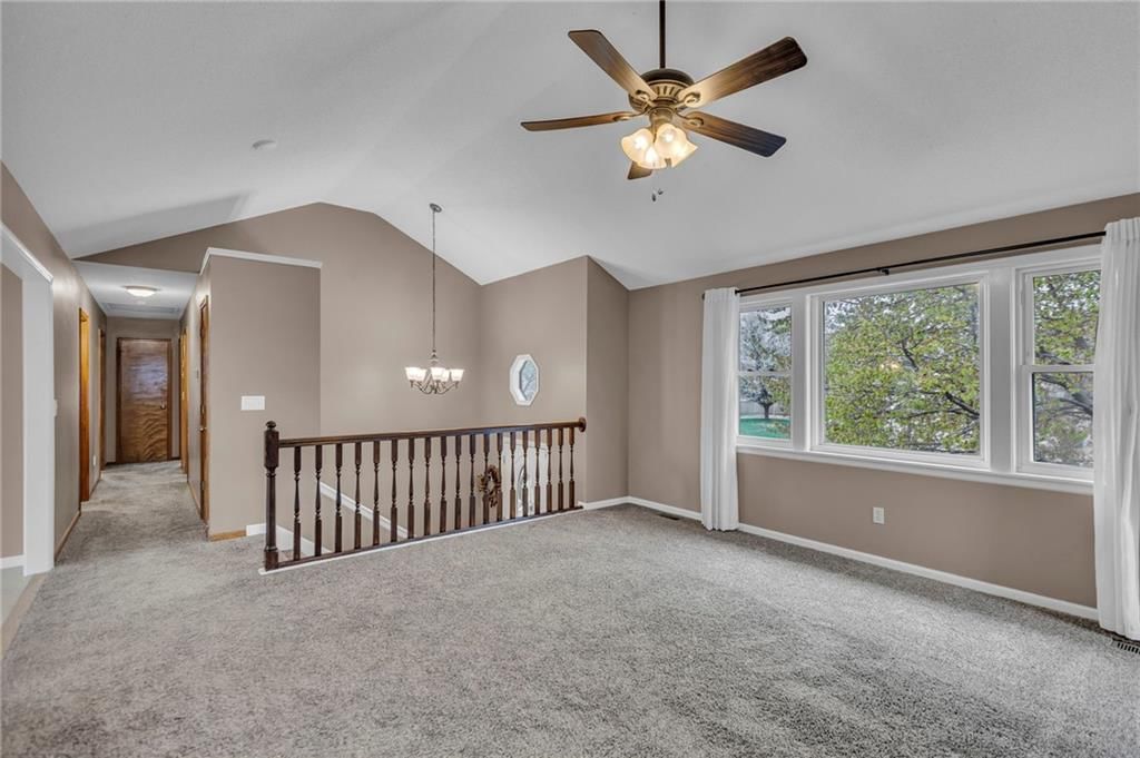1606 W Pelham Path — photo 5