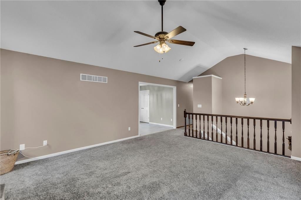 1606 W Pelham Path — photo 6