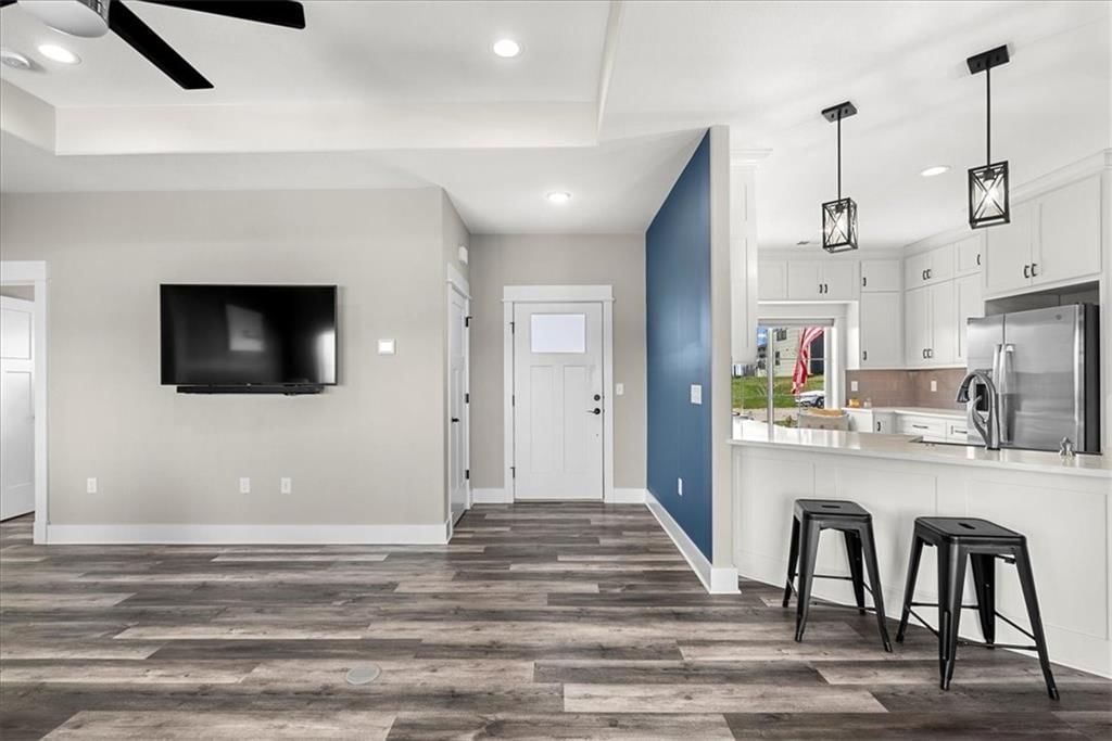 2622 S Fir Terrace — photo 5