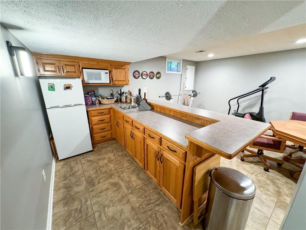 305 SE Sumpter Drive — photo 32