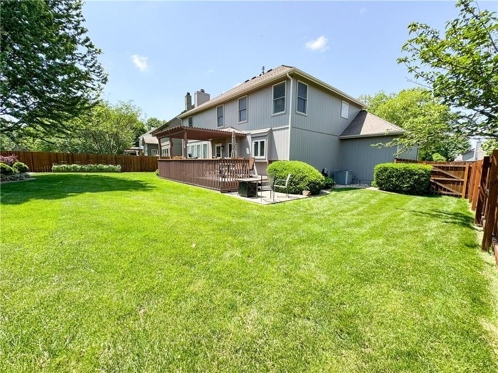 305 SE Sumpter Drive — photo 35