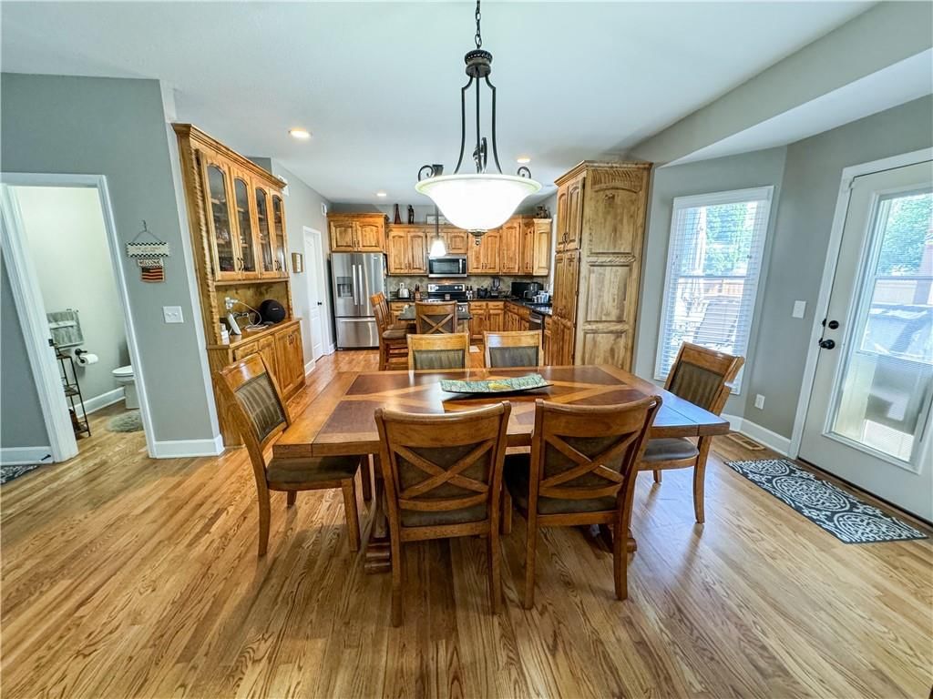 305 SE Sumpter Drive — photo 8