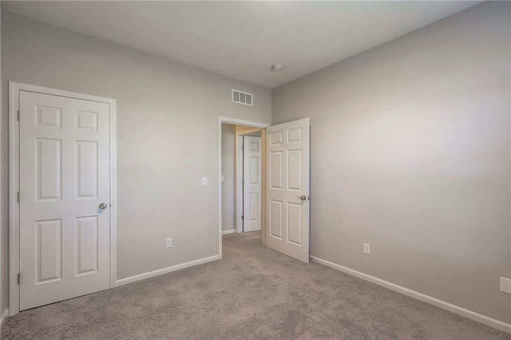 12334 N Pomona Avenue — photo 21