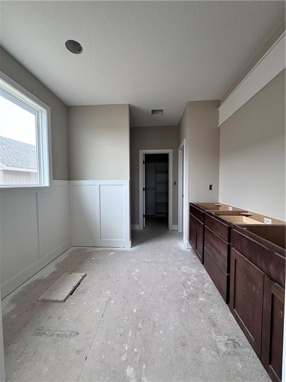 4211 W 158th Terrace — photo 47